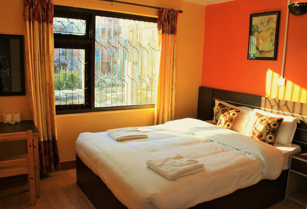 Kathmandu Village House ภายนอก รูปภาพ