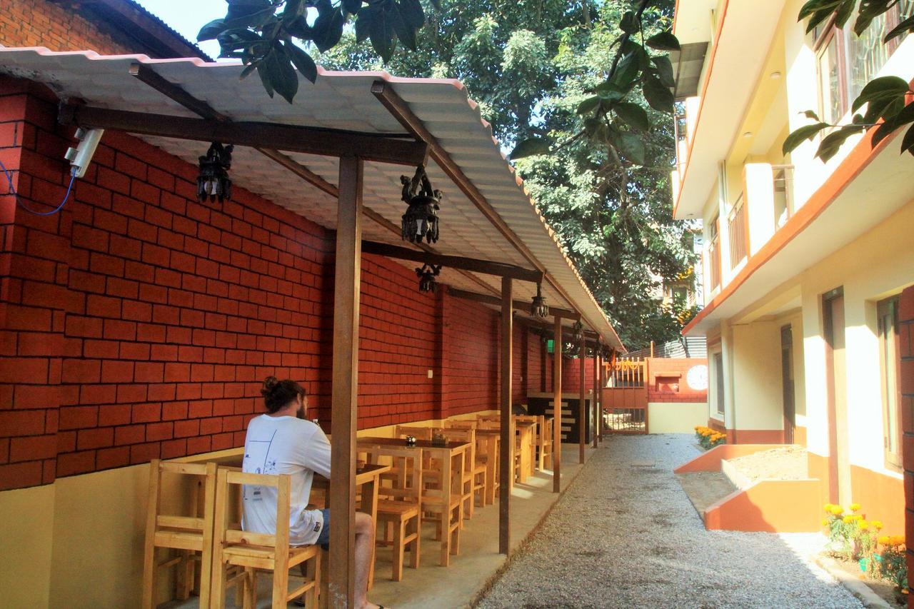 Kathmandu Village House ภายนอก รูปภาพ