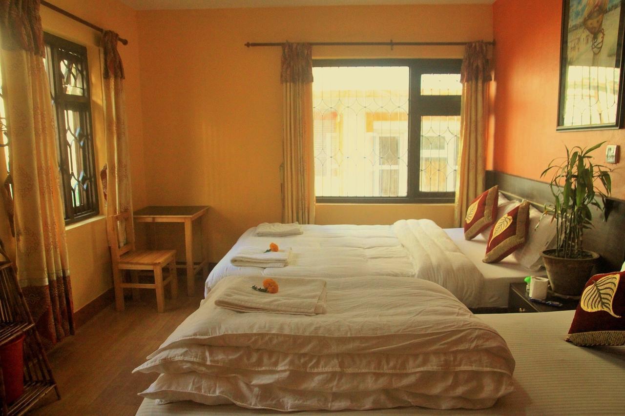 Kathmandu Village House ภายนอก รูปภาพ