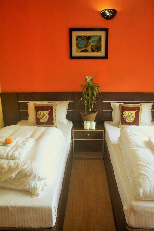 Kathmandu Village House ภายนอก รูปภาพ